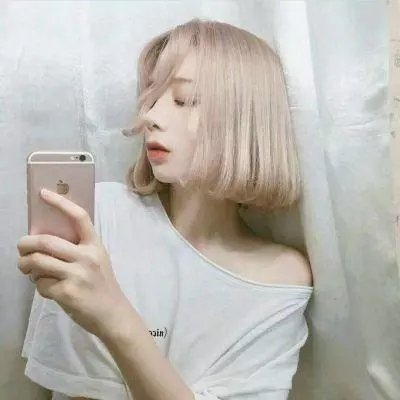 赤裸